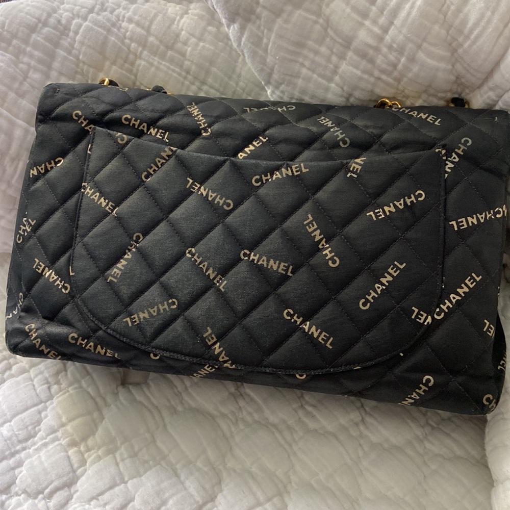 Chanel Vintage Rare 1990s Quilted Logo Letters Maxi Jumbo Classic Flap - Picture 12 of 17